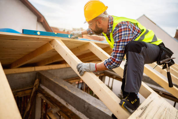 Best Commercial Roofing Services  in Middlefield, OH